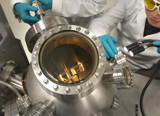 Iron-based superconductors set new performance records - Research ...