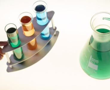 Extracting cannabinoids at scale: how chromatography is paving the way for pure compounds