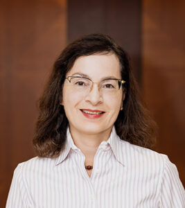 Elaine Ramesh