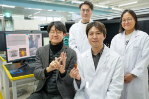 Seol Seung-kwon, Ph.D., (front row, left) and his team at the Korea Electrotechnology Research Institute (KERI) showcase their MXene-based 3D printing ink and nozzle.