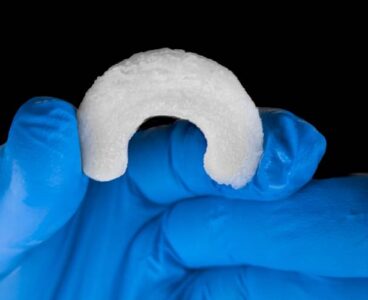 R&D 100 Winner Spotlight: Regenity’s RejuvaKnee brings first new meniscus repair option in years